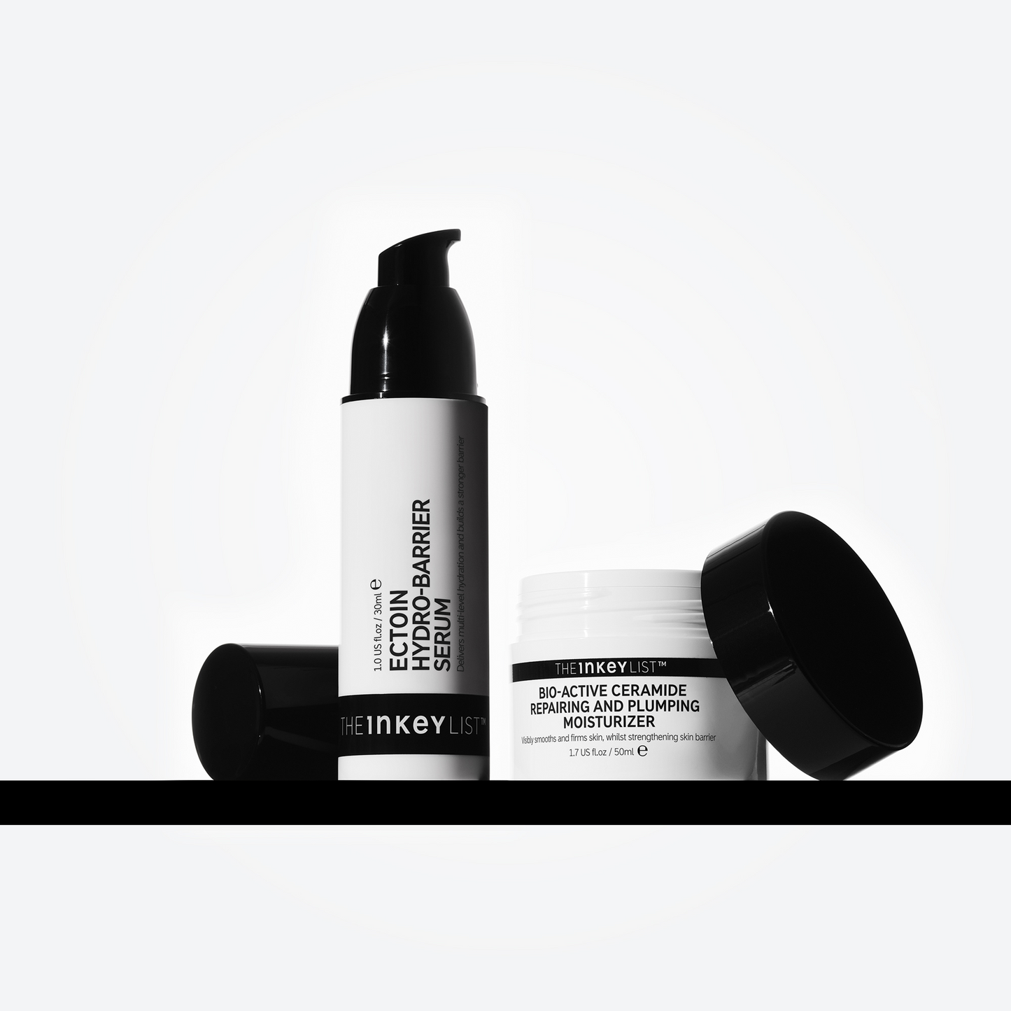 skin-barrier-repair-duo-u4 Hero_38716fb6-2743-4acf-8b39-ee63aaf60dd7.png